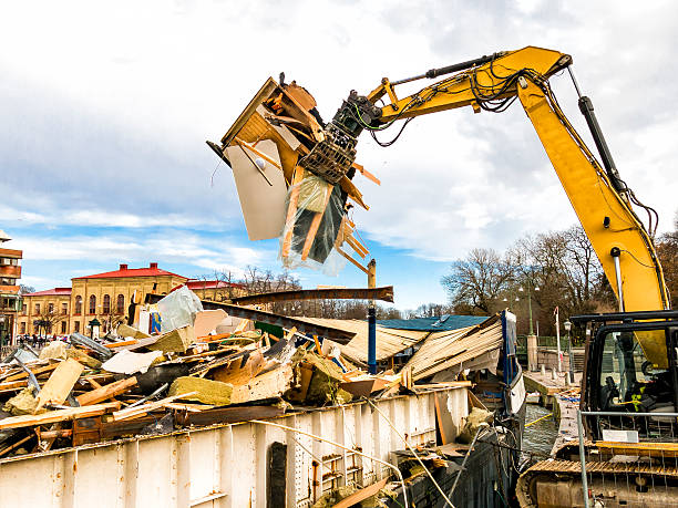 Best Garage Cleanout Services  in Mount Pleasant, MI